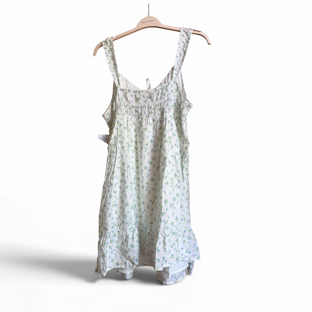 SO Floral Mini Dress White Light Green & Blue Floral Print Feminine Dainty NWT - Picture 2 of 6